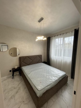 Продаж Таунхаусу в Топовій Локації, з Ремонтом, Меблями та Технікою - фото 1