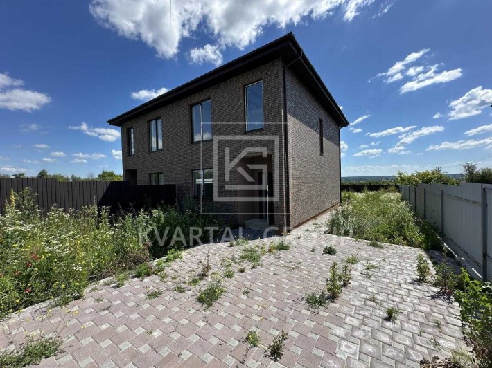 Просторий дуплекс 105 м² з терасою та ділянкою 3 сотки - фото 1