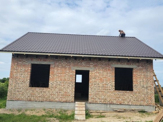 Будинок на 13 сотах землі Гостомель