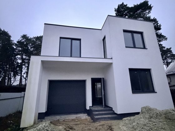 Продаж просторого будинку в. Хвойна Брюховичи