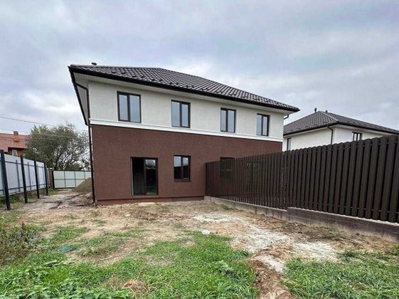 Дуплекс з усіма комунікаціями - чудовий варіант у Гостомелі !!! Гостомель