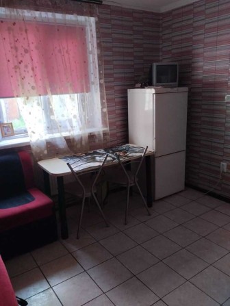 Я Продається частина будинку в Здолбунові, район Автовокзалу - фото 1