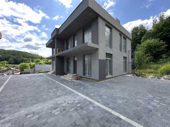 Продаж енергонезалежних котеджів у смт.Брюховичі. Брюховичі