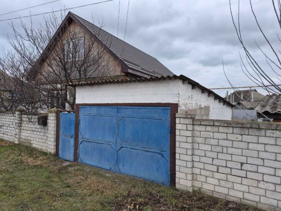 Продам будинок м. Зміїв Змиев