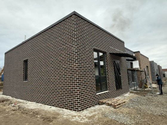 Ідеальний варіант для тих хто ммріє про власне дім з подвірям у спокій Гостомель