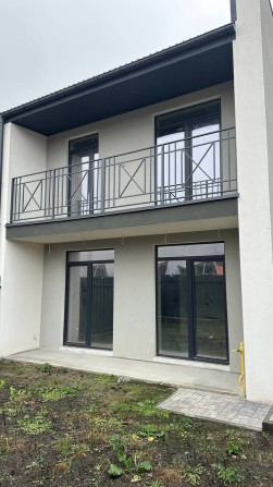 Продаж кутового таунхауса! Чорнові роботи вже зроблено! - фото 1