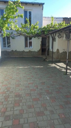 Продам дом в самом центре города - фото 1