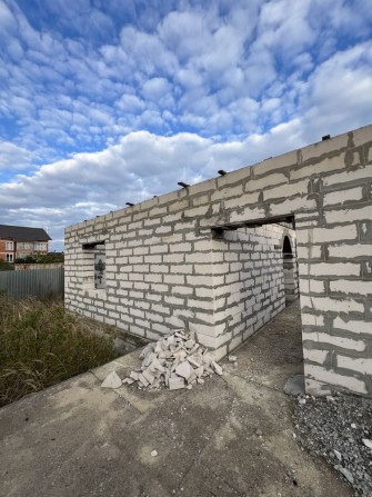 Продам дом с разрешением на строительство вблизи моря, ск Ветеран - фото 1