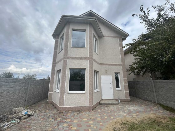 Продається сучасний двоповерховий будинок! Черноморск