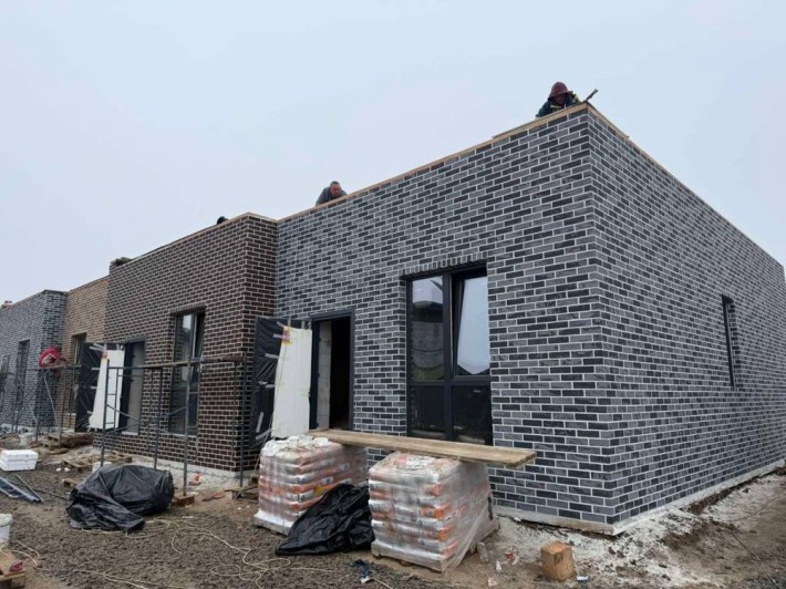 Одноповерховий таунхаус в Гостомелі - фото 1