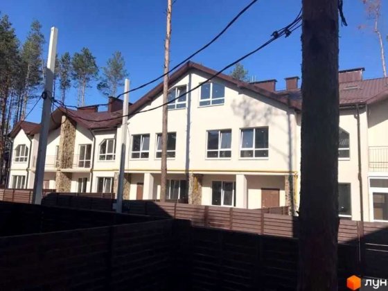 Сучасний 3-поверховий таунхаус із власною територією Гостомель