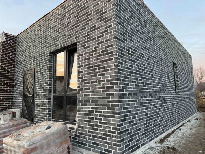 Будинок в оплату частинами в ягостомелі.Перший внесок 30 000 у.о, - фото 1