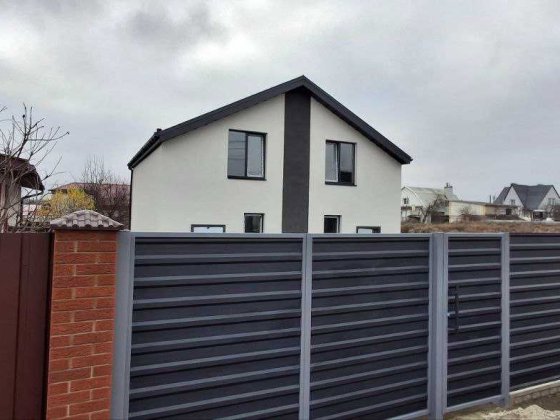 Дуплекс з хорошою ділянкою біля озера - топ пропозиція! +Штукатурка Гостомель