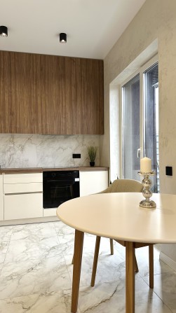 Готовий "Під ключ" 1-поверховий 2-кімнатний ТАУН у центрі Гостомеля - фото 1