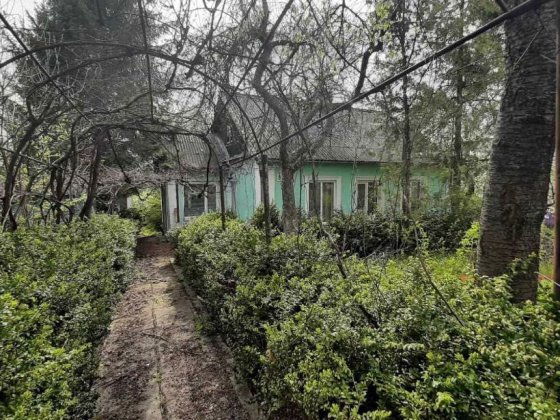 Ексклюзивна земельна ділянка з будинком у центрі міста Каменец-Подольский