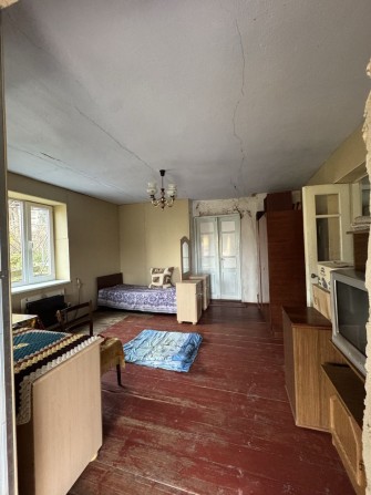 Продам 1/2 частину будинку Старе місто - фото 1