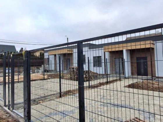 Компактний будинок 62,5 м² з центральними комунікаціями та газом Гостомель