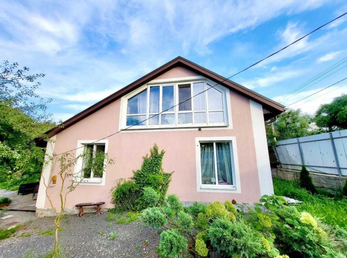 Будинок з ремонтом 120м2 біля озера Центр Гостомеля 20соток Сертифікат - фото 1