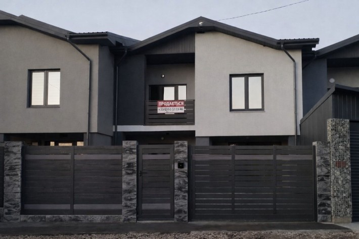 Готовий з ремонтом будинок (котедж) недалеко центру Коломиї - фото 1