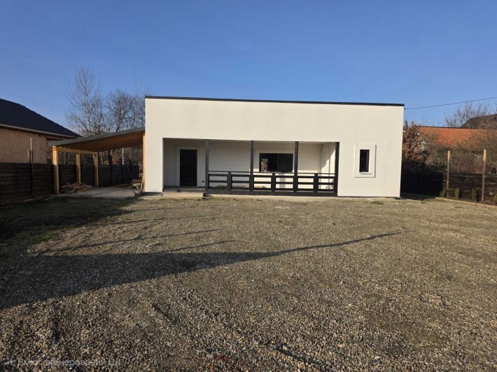 Новозбудований будинок. Американський тип. - фото 1