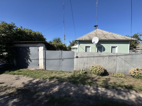 Продаж будинку м. Конотоп Конотоп