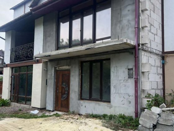 Продаж таунхауса в центрі м. Кременець Кременец