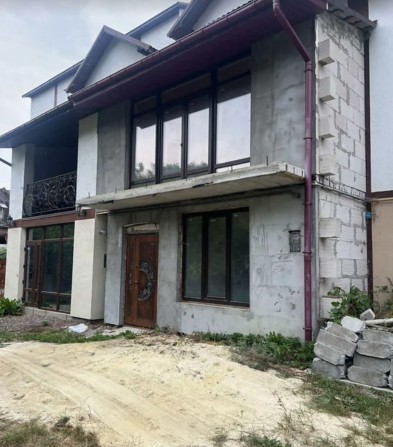 Продаж таунхауса в центрі м. Кременець - фото 1