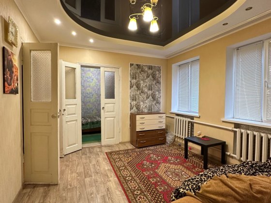 Продается дом с гаражом Марганец