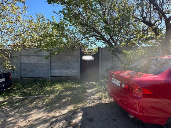 Продается дом с гаражом Марганец