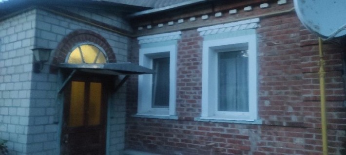 Продається будинок в м . Мерефа. - фото 1