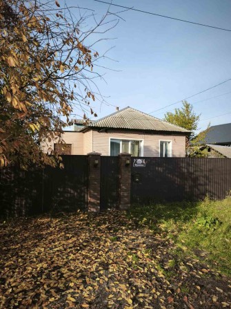 Будинок по вулиці Франка - фото 1