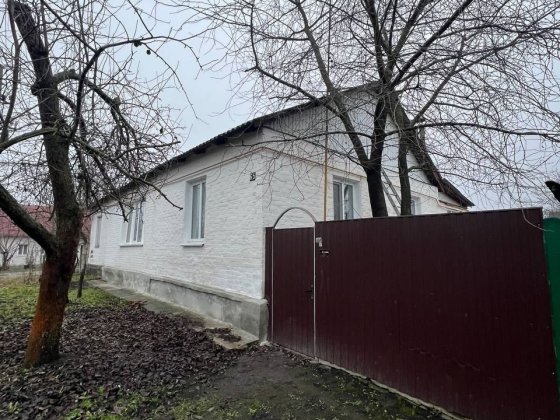 Продаж частини будинку з гарним місцерозташуванням Нежин