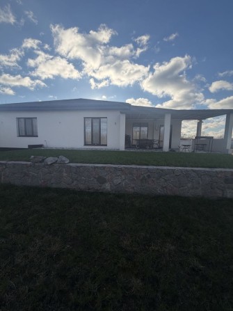 Житловий будинок на березі річки у м.Миргород - фото 1