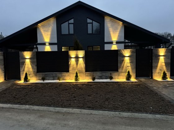 Продам будинок!! Розташований в м Звягель район Смолка вул Янки Купала Звягель