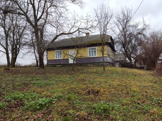 Продам будинок у селі Іванівка, Володимирського р-ну, Волинської обл. Нововолинськ