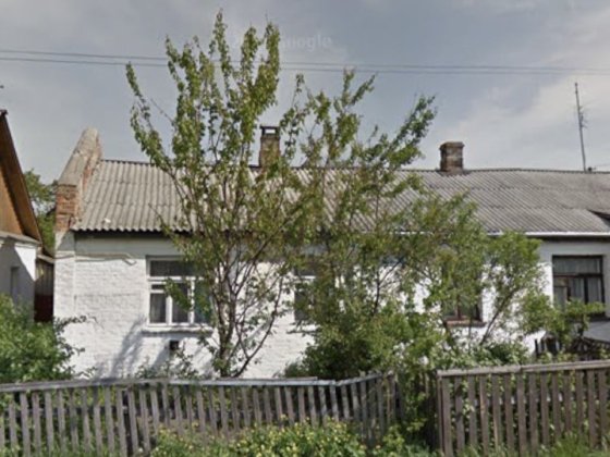 3-к квартира барачного типу, власна земельна ділянка Звягель