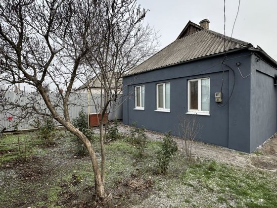 Продам хороший добротный дом а городе. Самар