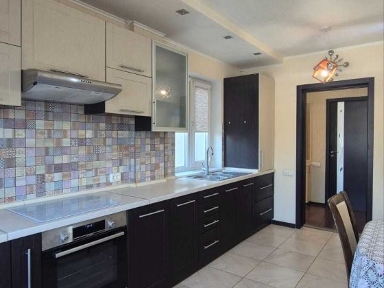 Продаж будинку м.Самар Самар