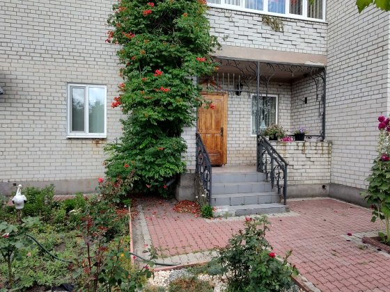 Двоповерховий Будинок с.Богуслав