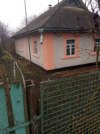 Терміново продам будинок в с. Григорівка.  Старокостянтинівський рн. - фото 1