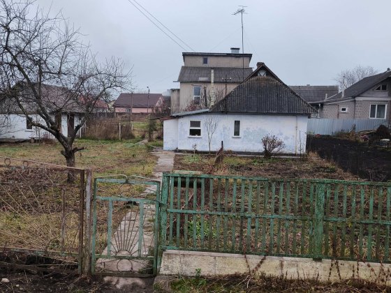 Продам будинок в задовільному стані Староконстантинов