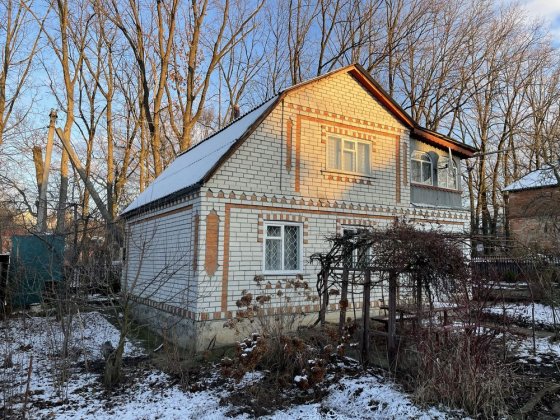 Продам будинок з косметичним ремонтом Умань