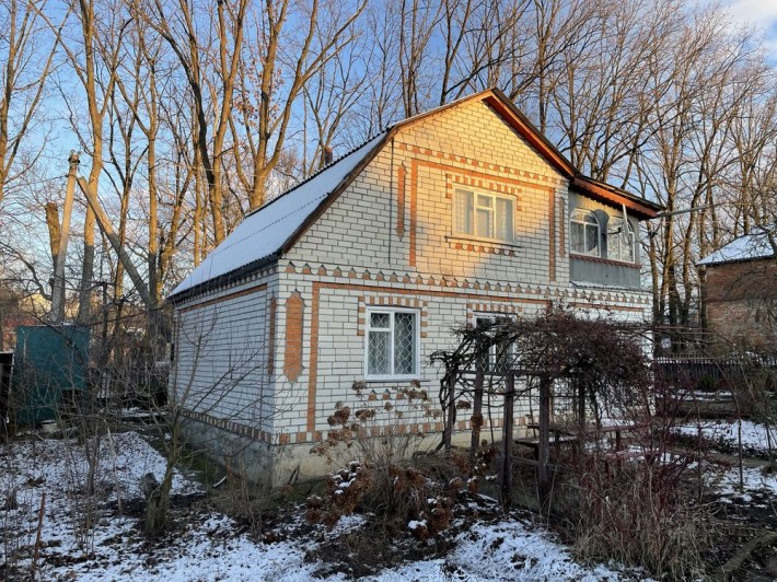 Продам будинок з косметичним ремонтом - фото 1