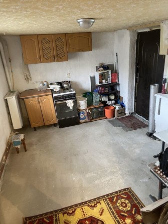 Продам частину будинку майже в центрі міста. - фото 1