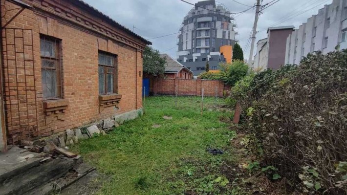 Продам частину будинку!можливо під комерцію! - фото 1