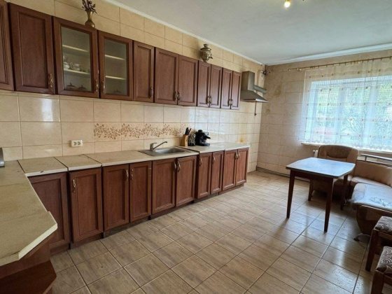 Просторий будинок з великою ділянкою 40сот.! Усі комунікації! 41084 Хмельницкий