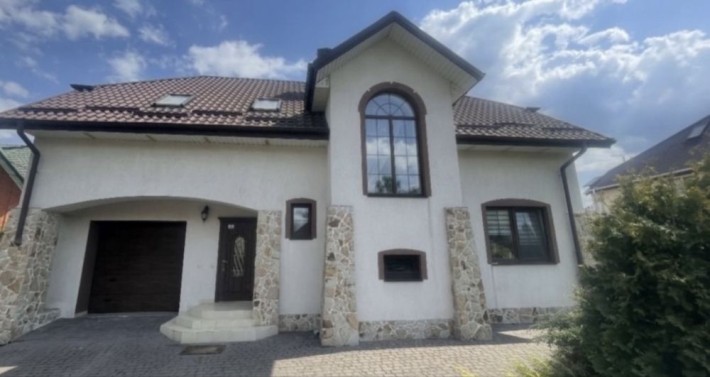 ЦЕНТР МІСТА! Продаж будинку 220 квм. - фото 1