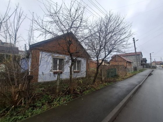 Продам будинок  по вул.Повстанська Хмельницкий