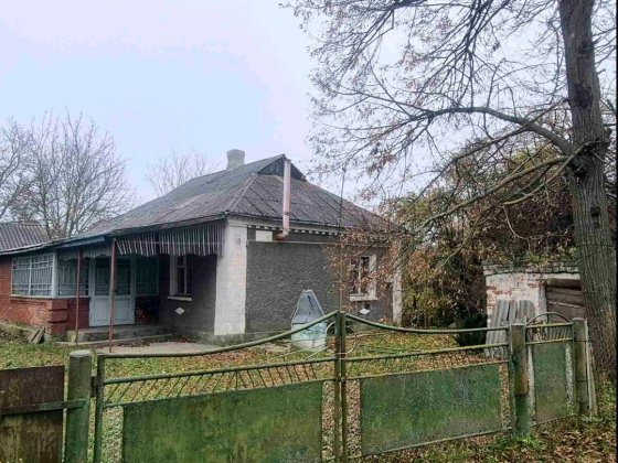 Продаж будинку  і земельної ділянки Хмельницький