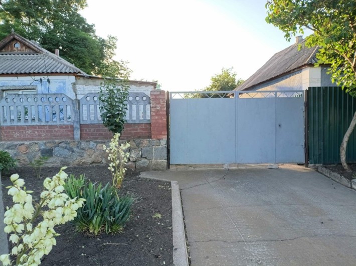 Продается дом в черте города - отличное место для жизни и бизнеса ! - фото 1